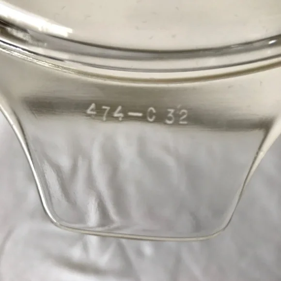 Vintage Pyrex by Corning - Homestead Round Casserole with Clear Lid Cover - Picture 13 of 16